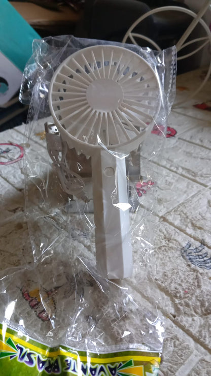 Mini Portable Rechargeable Fan – Lightweight & Easy to Carry (1 Pc | Battery Not Included)